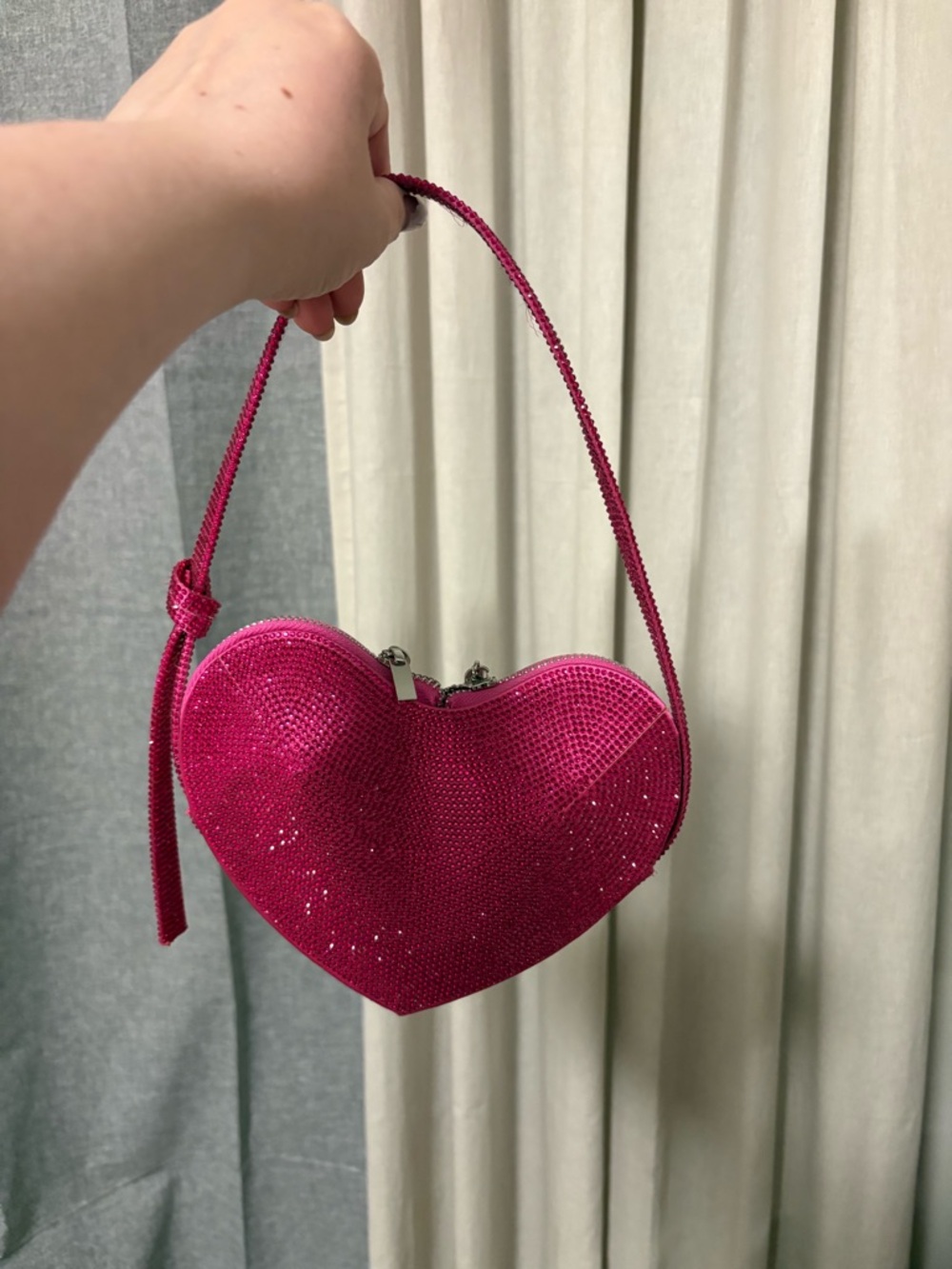 Zara Heart-Shaped Fuchsia Crystal Evening Bag
